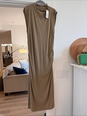 Never worn! Sleeveless Olive/Taupe Maxi Dress